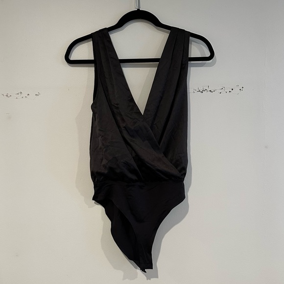 Zara Bodysuit in Black - Picture 5 of 8